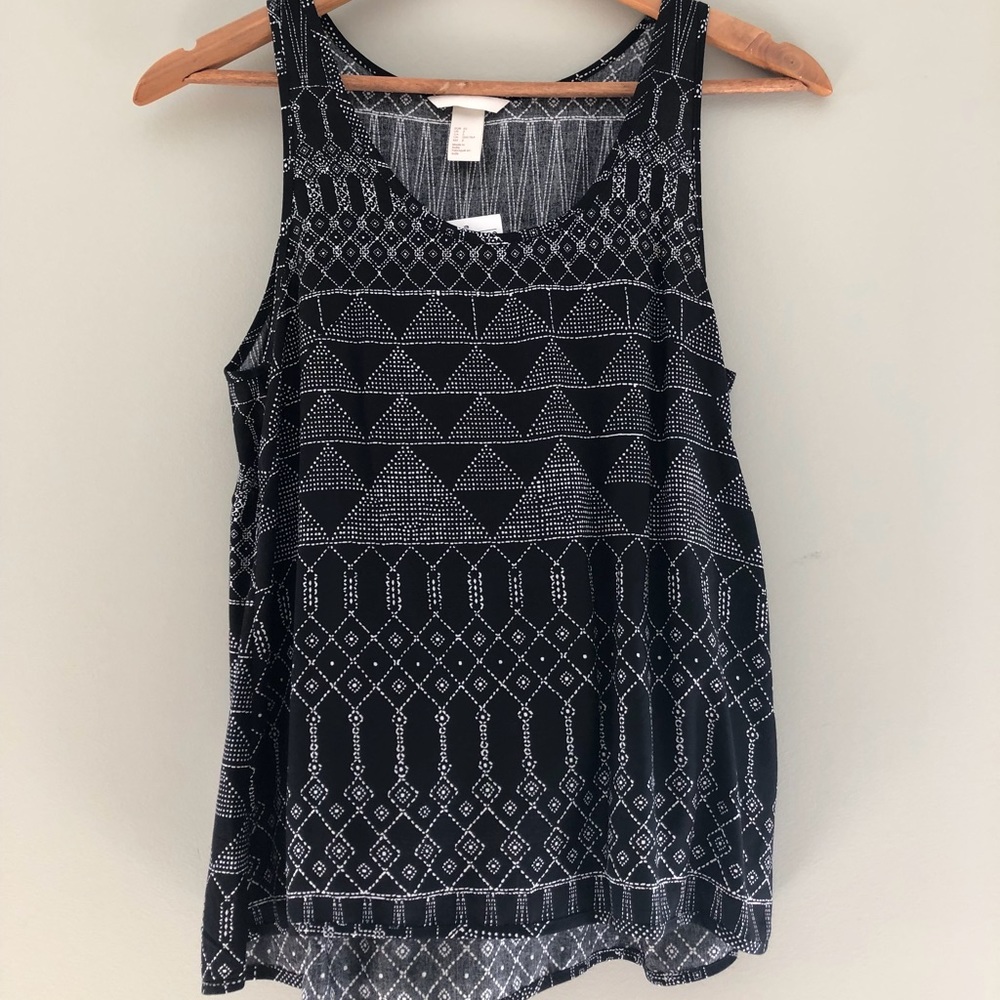 NWT H&M Patterned Sleeveless Top